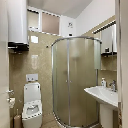 Kilometer 0 Comfortable *