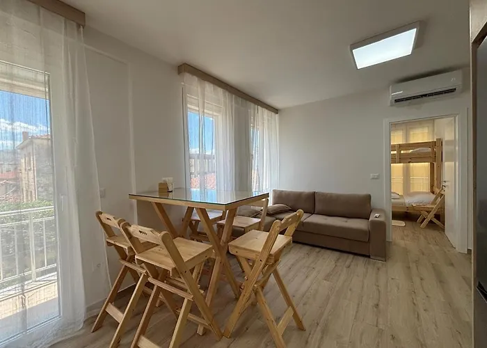 Apartament Kilometer 0 Comfortable *