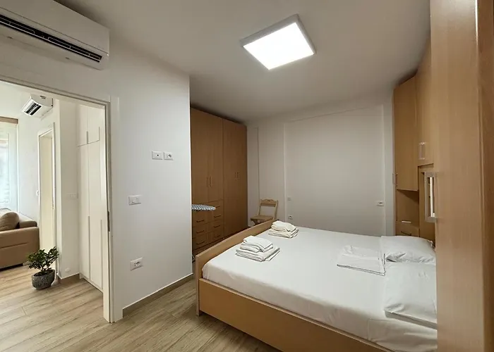 Kilometer 0 Comfortable Apartament